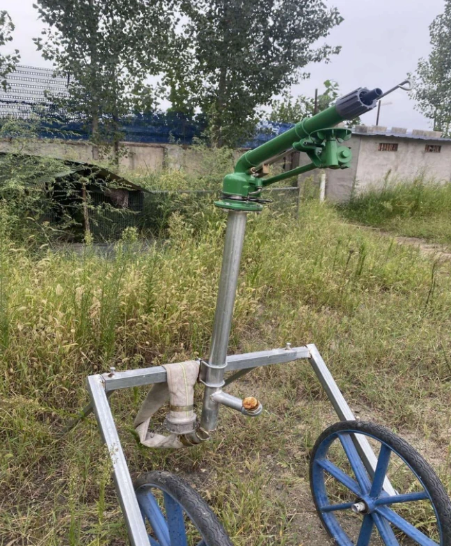 Wheeled sprinkler trolley 2