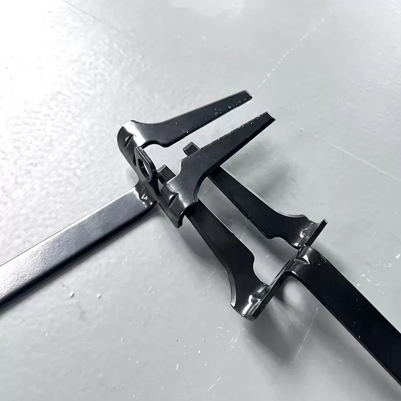 Dual-blade mower component · 03-2551909